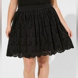 Torrid Mini Embroidered Cotton Smocked Ruffle Skirt Black - Size 4